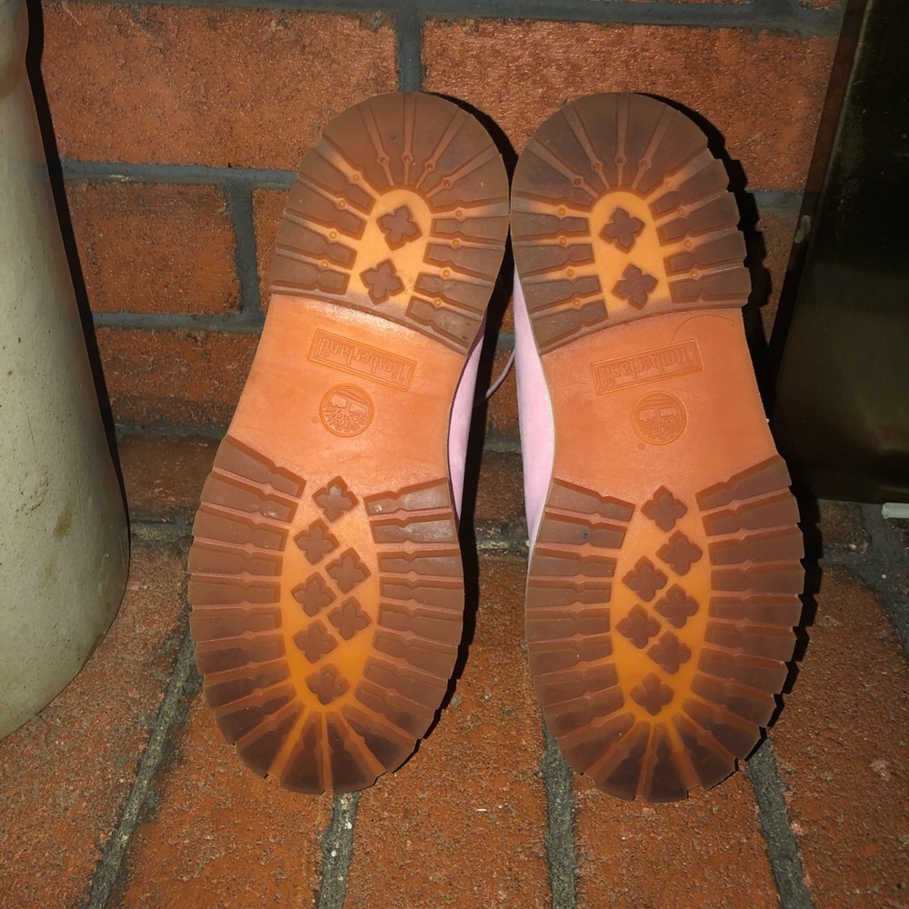 New Baby Pink Timberland Boots - Picture 4 of 5